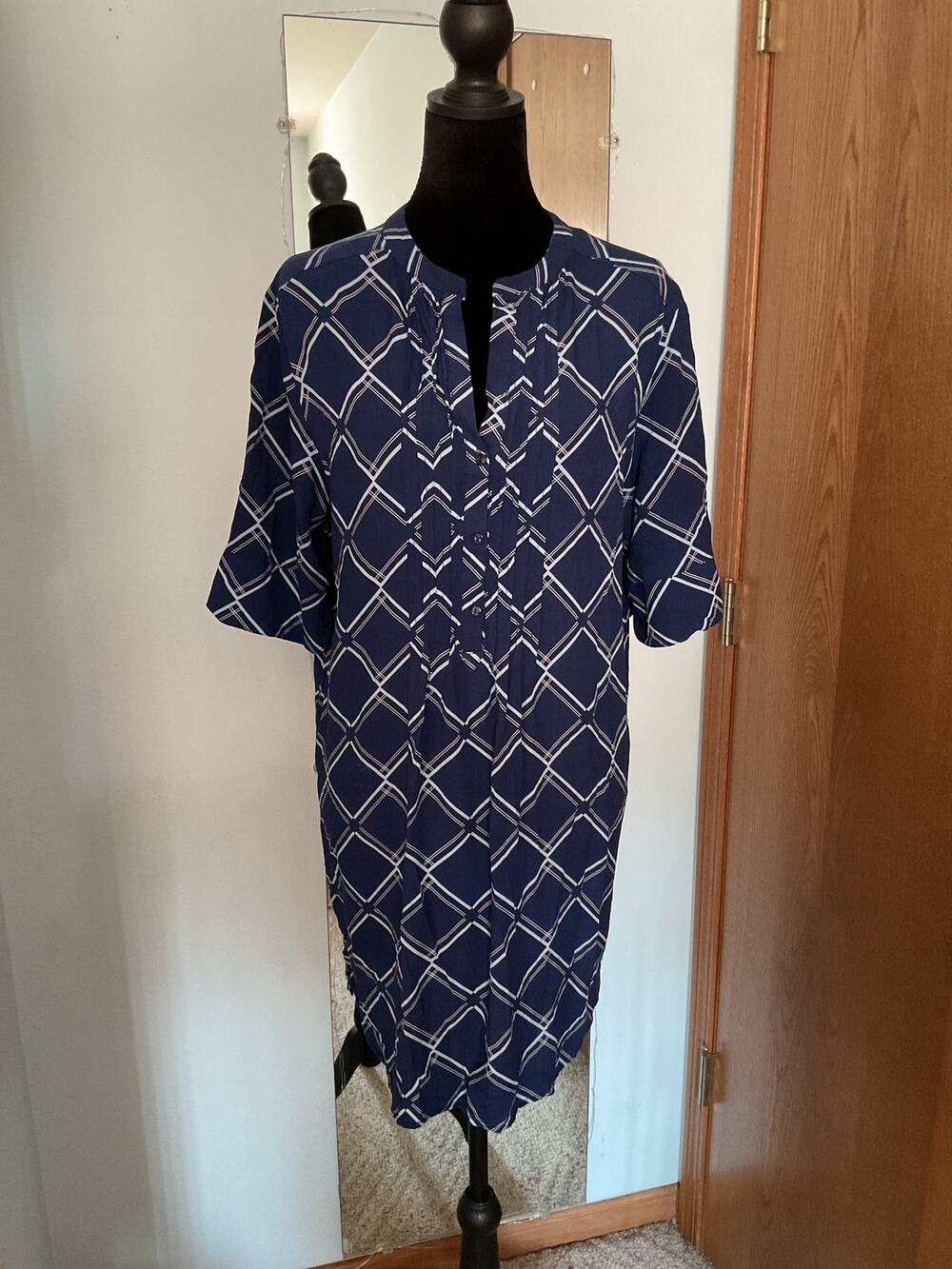 Liz Claiborne Sleepwear Navy Plaid Nightgown Pajama Dress Button Lounge Shirt M